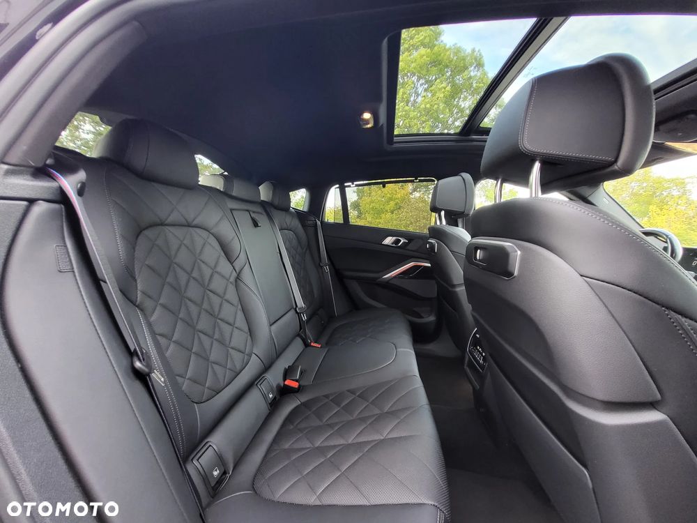 BMW X6 xDrive30d - 26