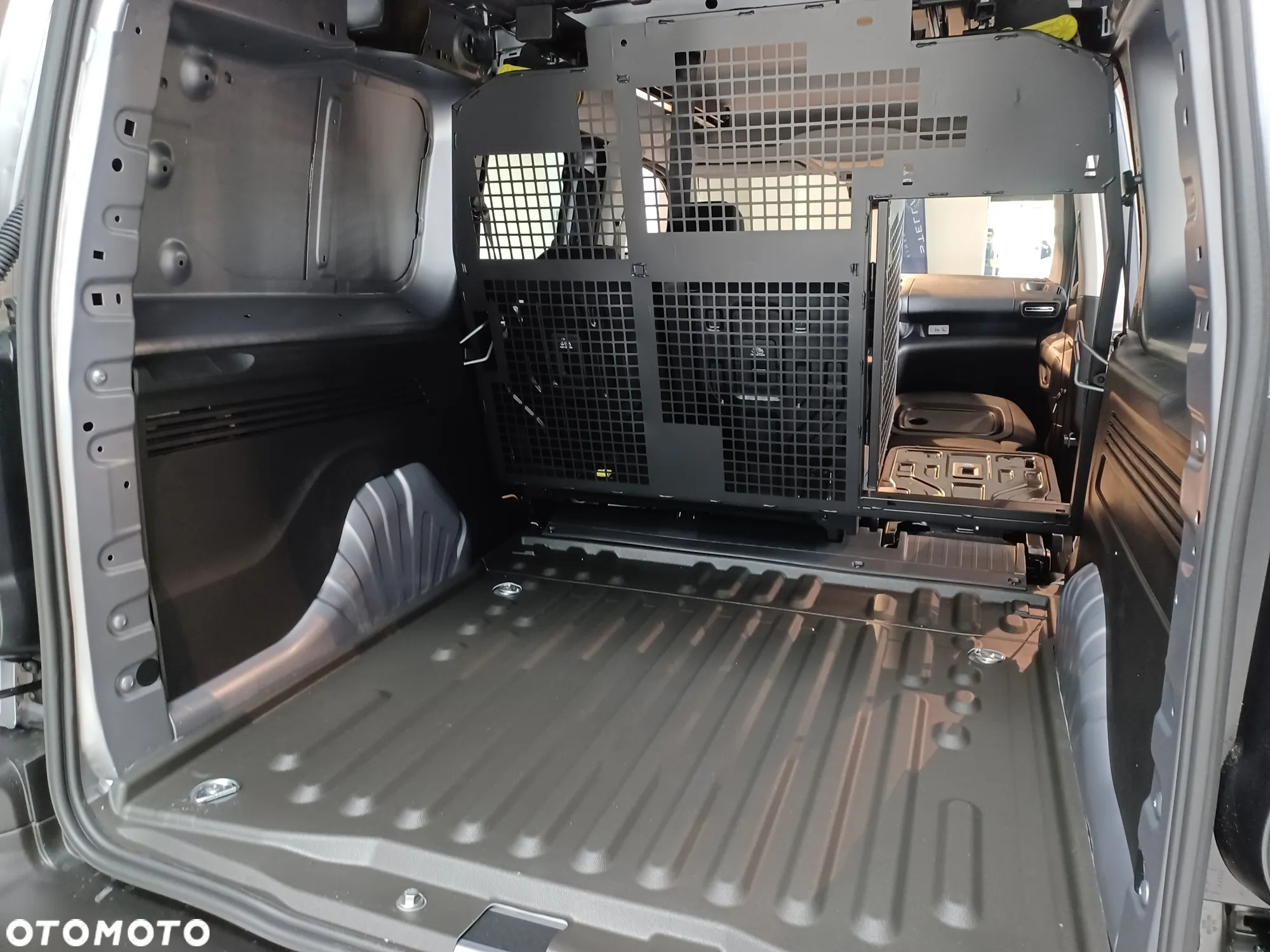 Citroën Berlingo XL 5 osobowy - 19