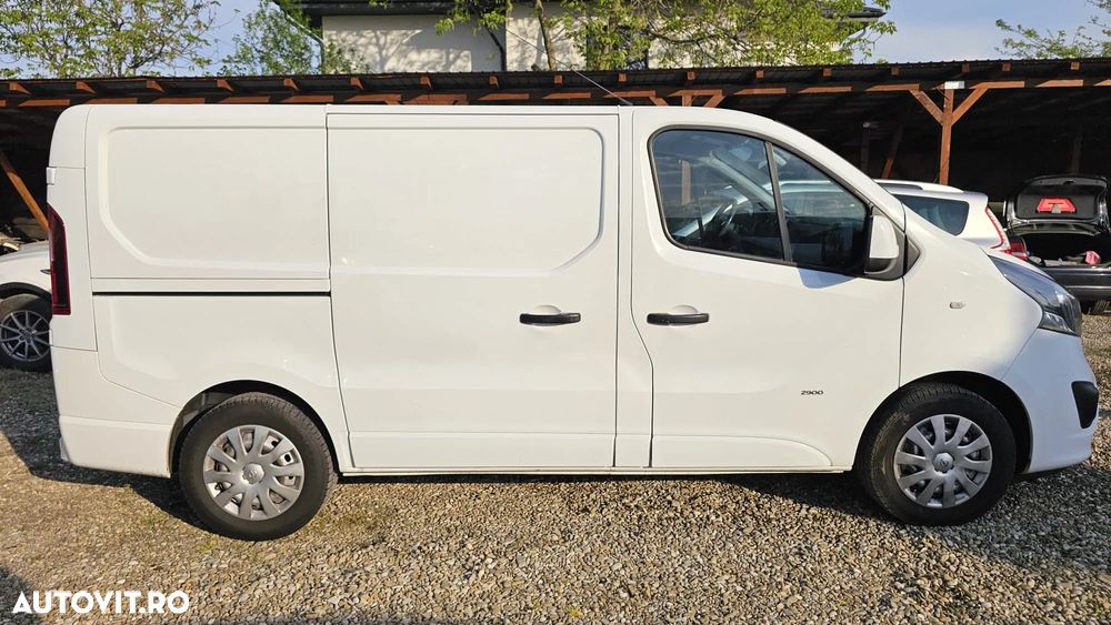 Opel Vivaro - 21