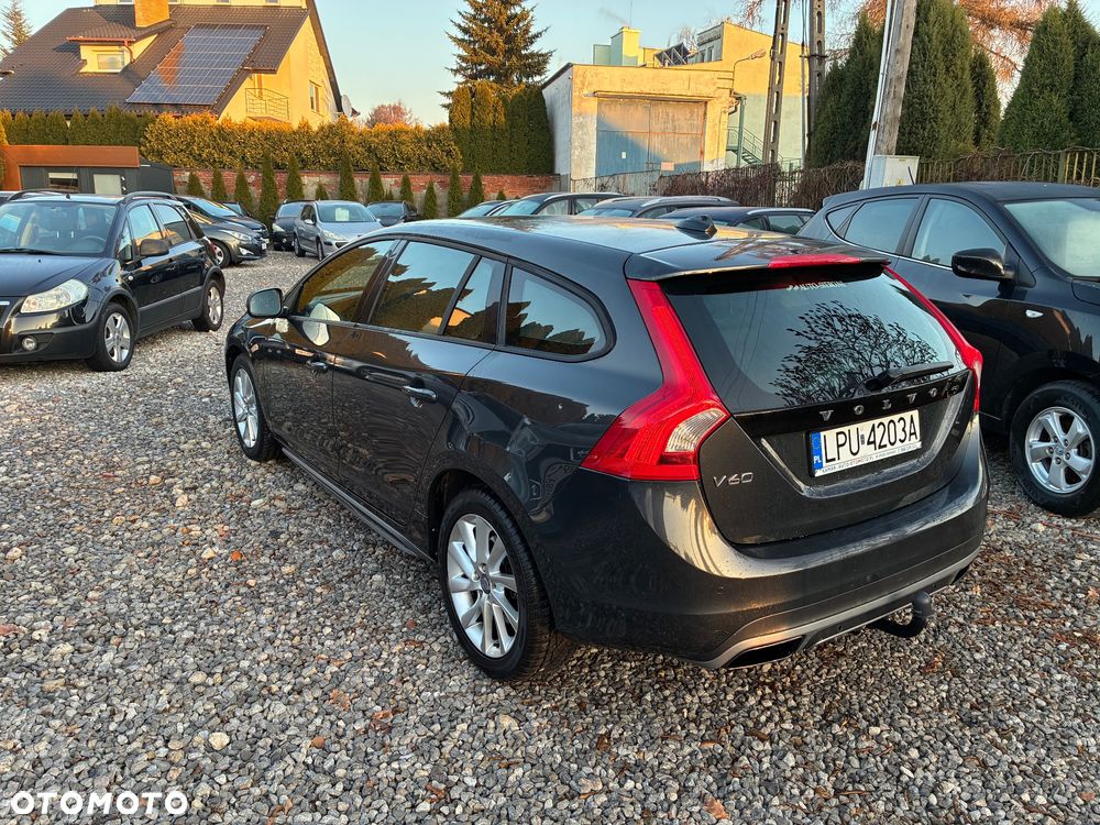 Volvo V60 D2 Base - 5