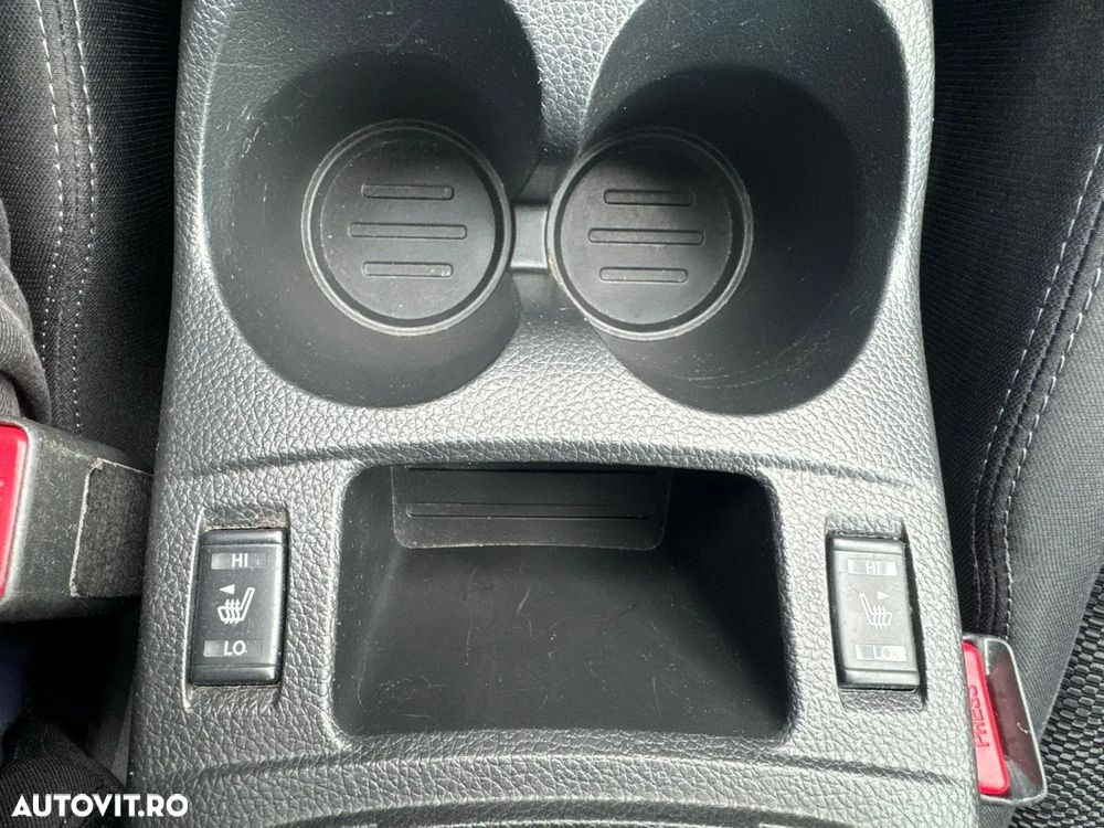 Nissan Qashqai 1.5 dCi DPF acenta - 16