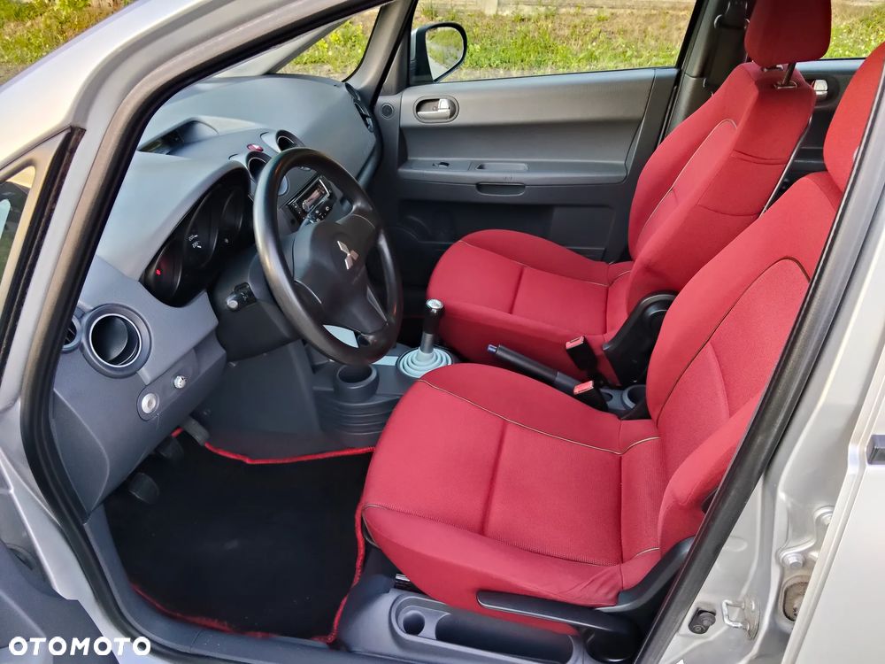 Mitsubishi Colt 1.3 Instyle - 9