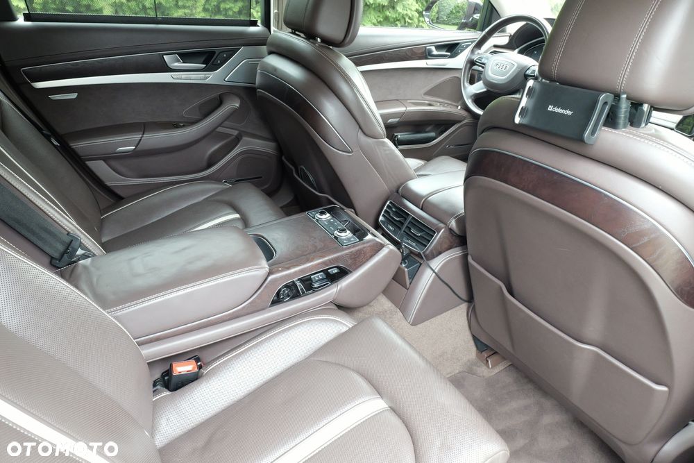 Audi A8 4.2 TDI Quattro - 15