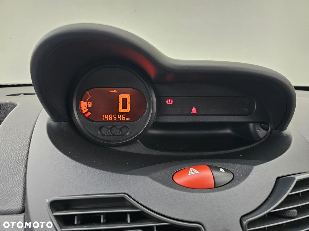 Renault Twingo 1.2 8V Access - 17