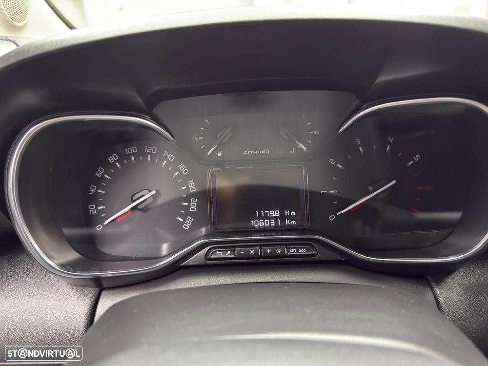 Citroën C3 Aircross 1.2 PureTech Shine - 19