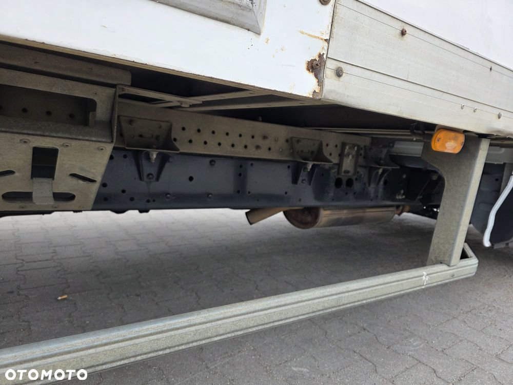 Iveco 35c14 Kontener+Winda - 12