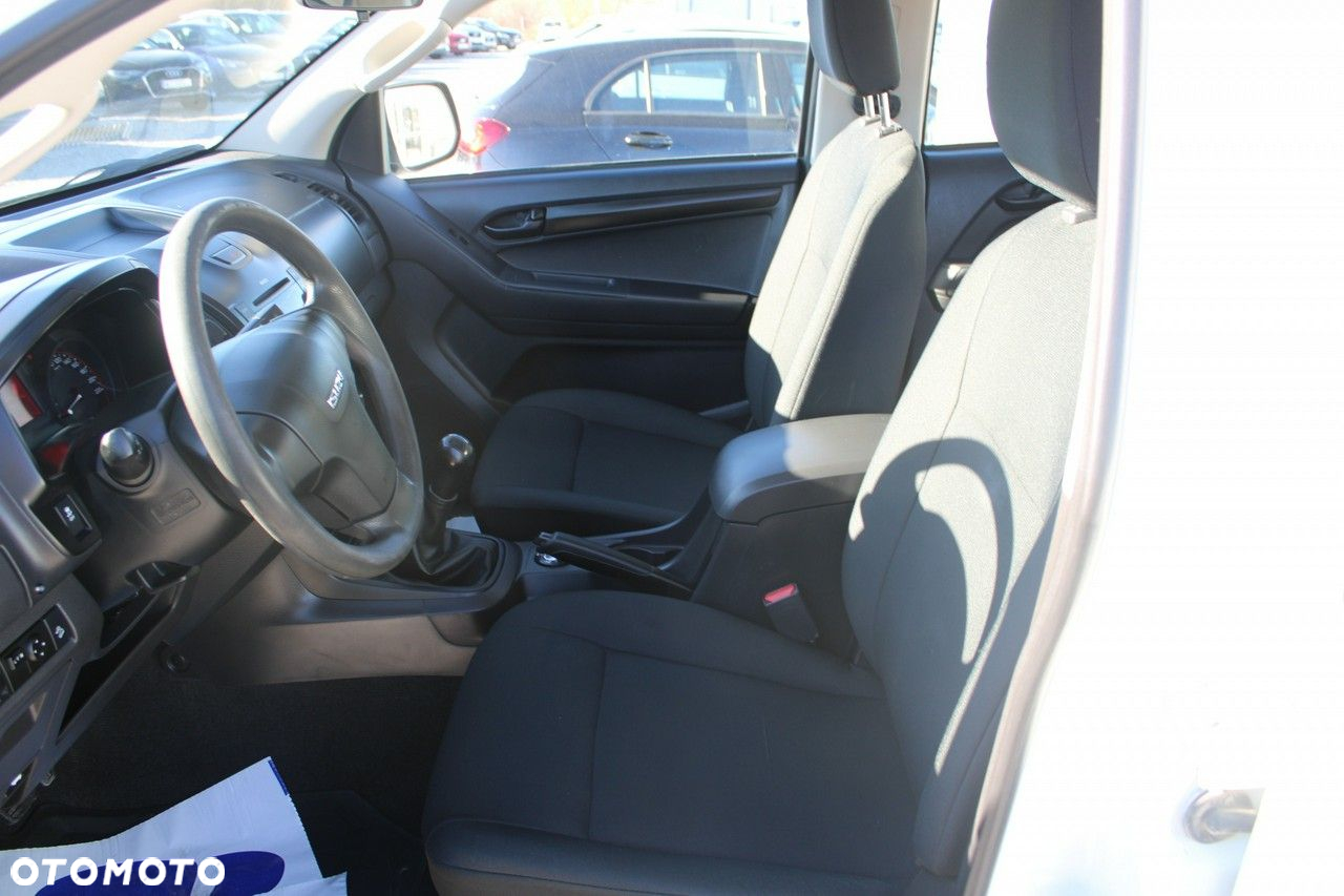 Isuzu D-Max 1.9 DC L - 15