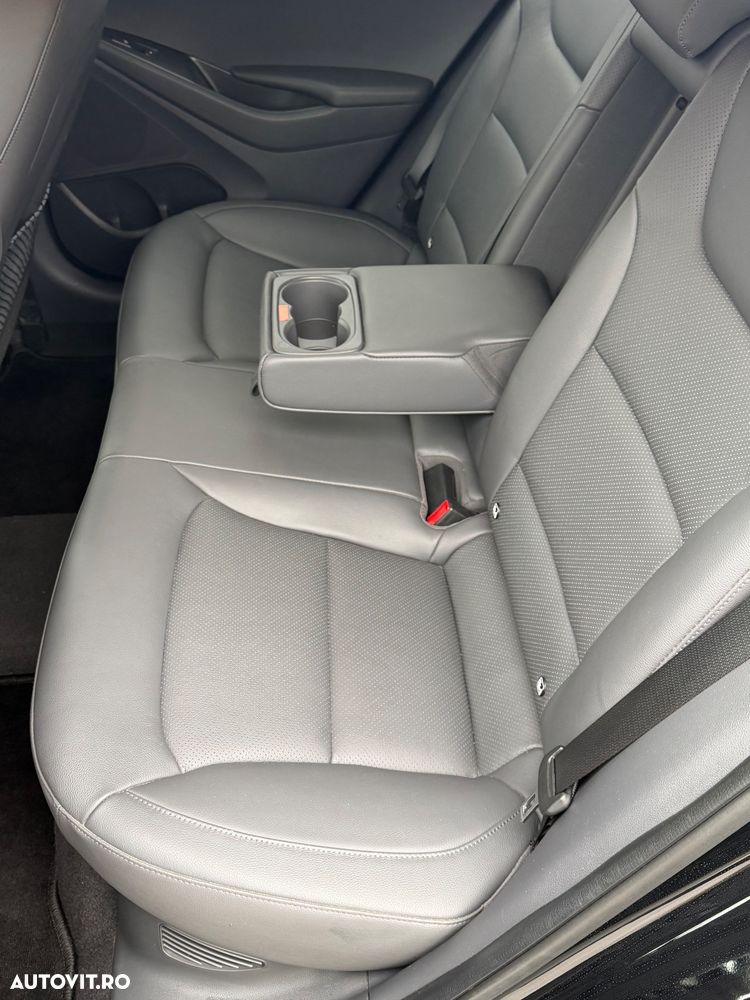 Hyundai IONIQ 141CP Exclusive - 11