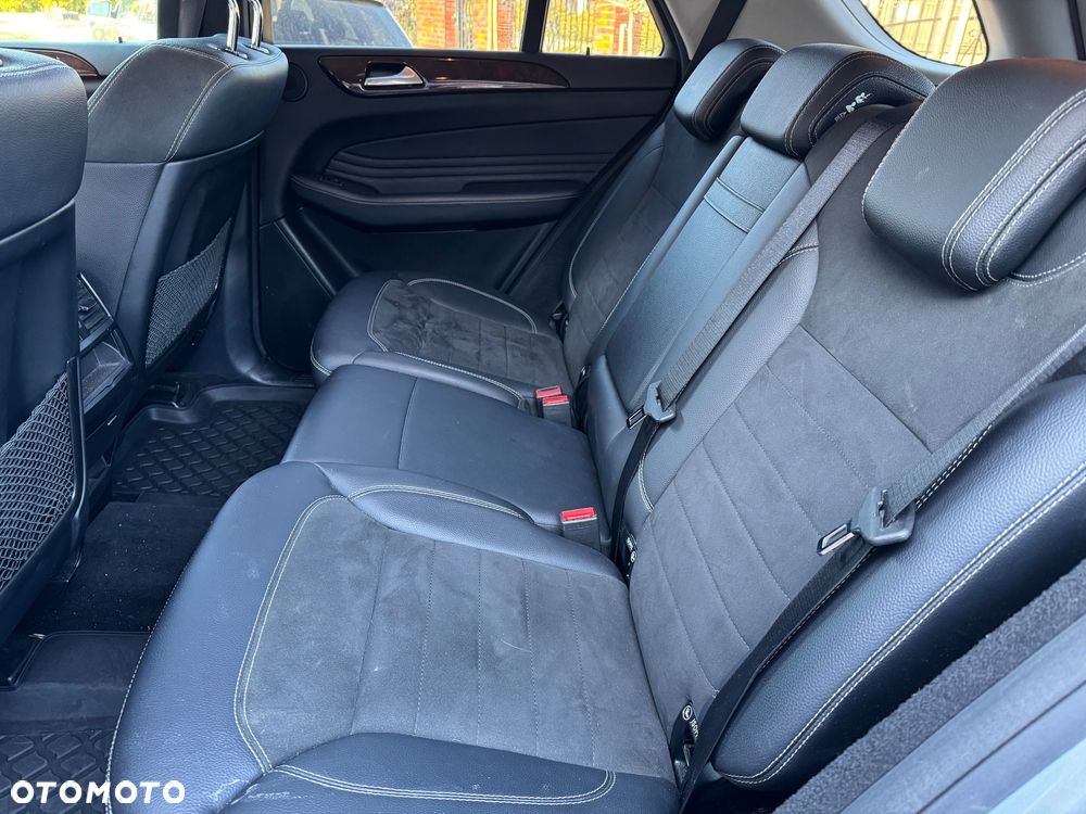 Mercedes-Benz ML 350 BlueTEC 4-Matic - 9