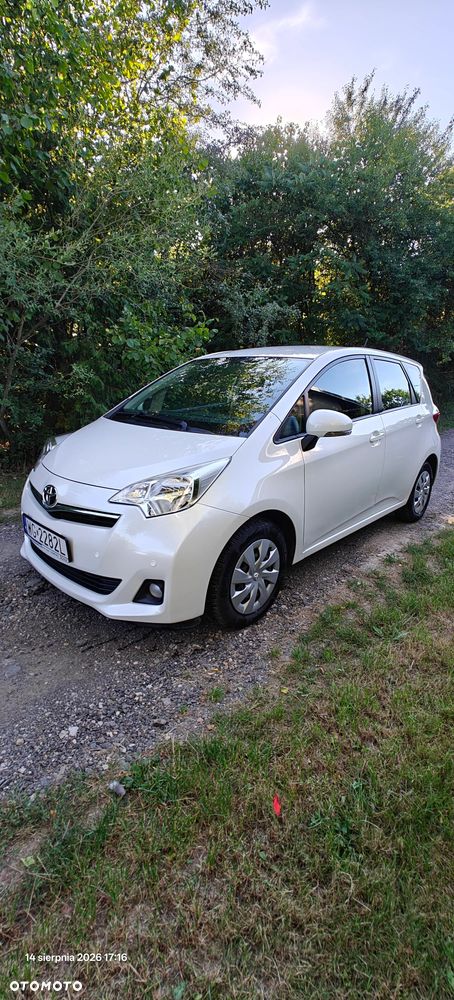 Toyota Verso S 1.33 Luna - 2