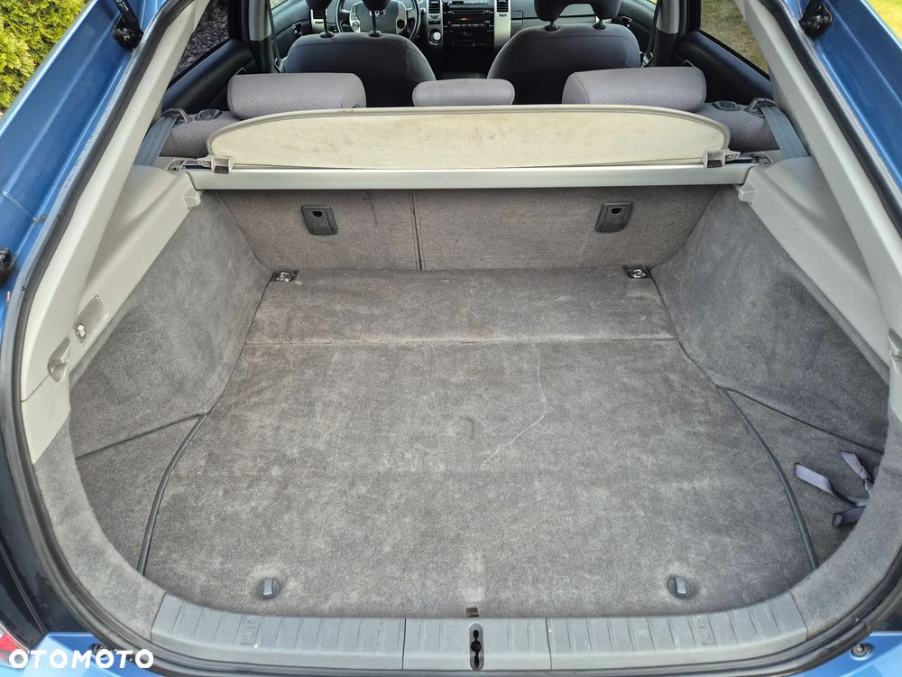 Toyota Prius 1.5 VVT-i Sol - 14