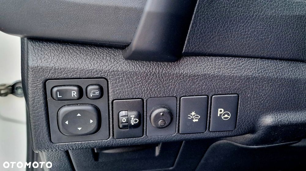 Toyota Auris Hybrid 135 Premium - 9