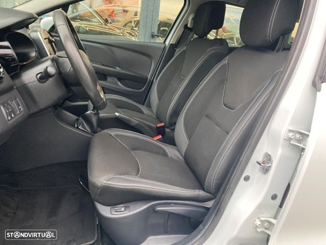 Renault Clio Sport Tourer 0.9 TCE Confort - 24