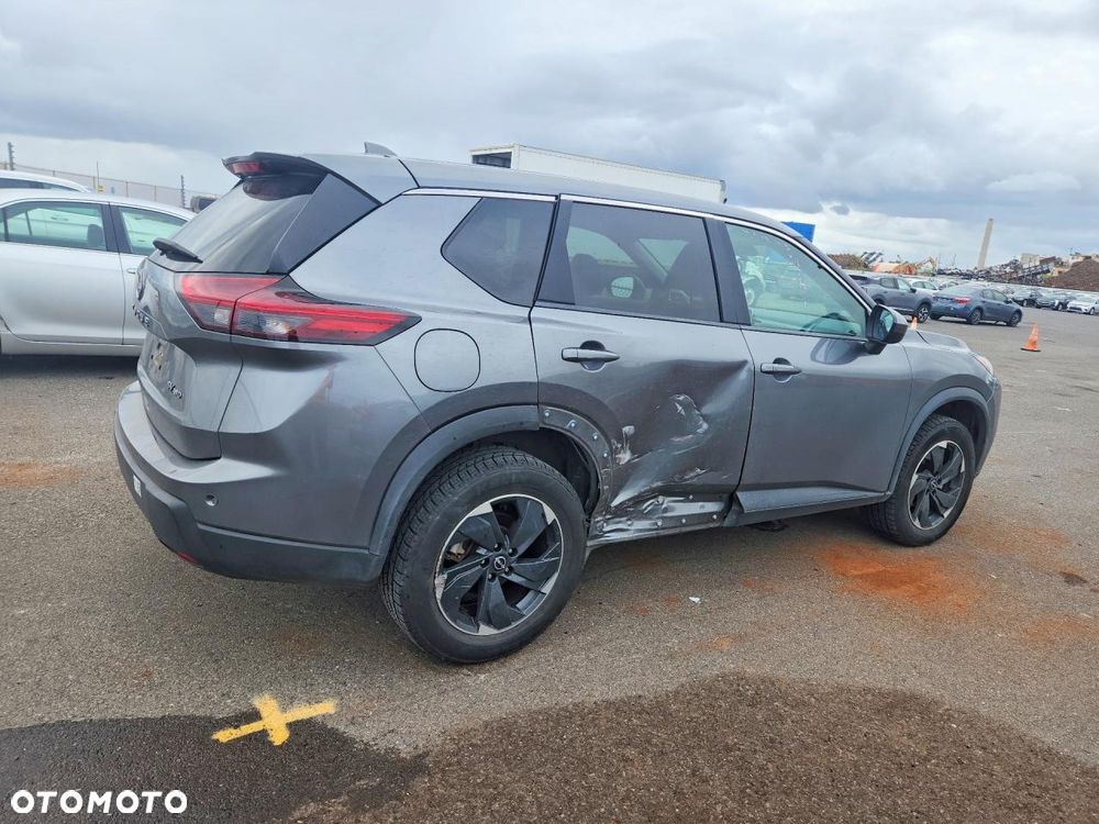 Nissan Qashqai - 3