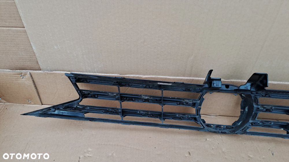 VW TOURAN II GRILL ATRAPA 5TA853653B DEMONTAŻ ŁADNY - 6