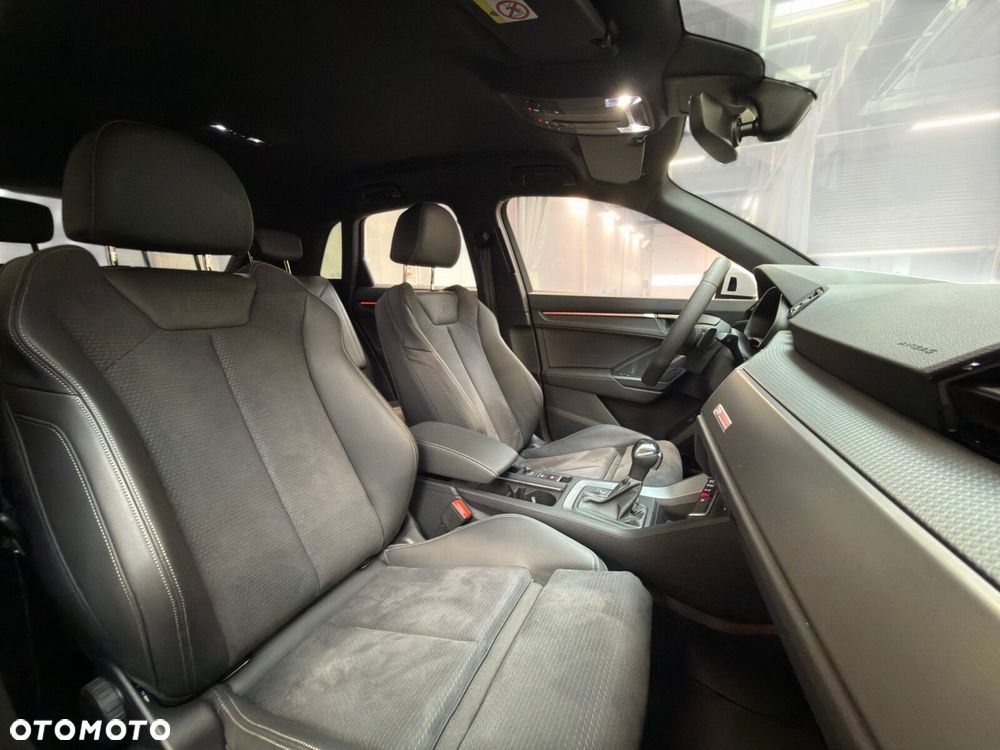Audi Q3 35 TFSI mHEV S-Line S tronic - 24