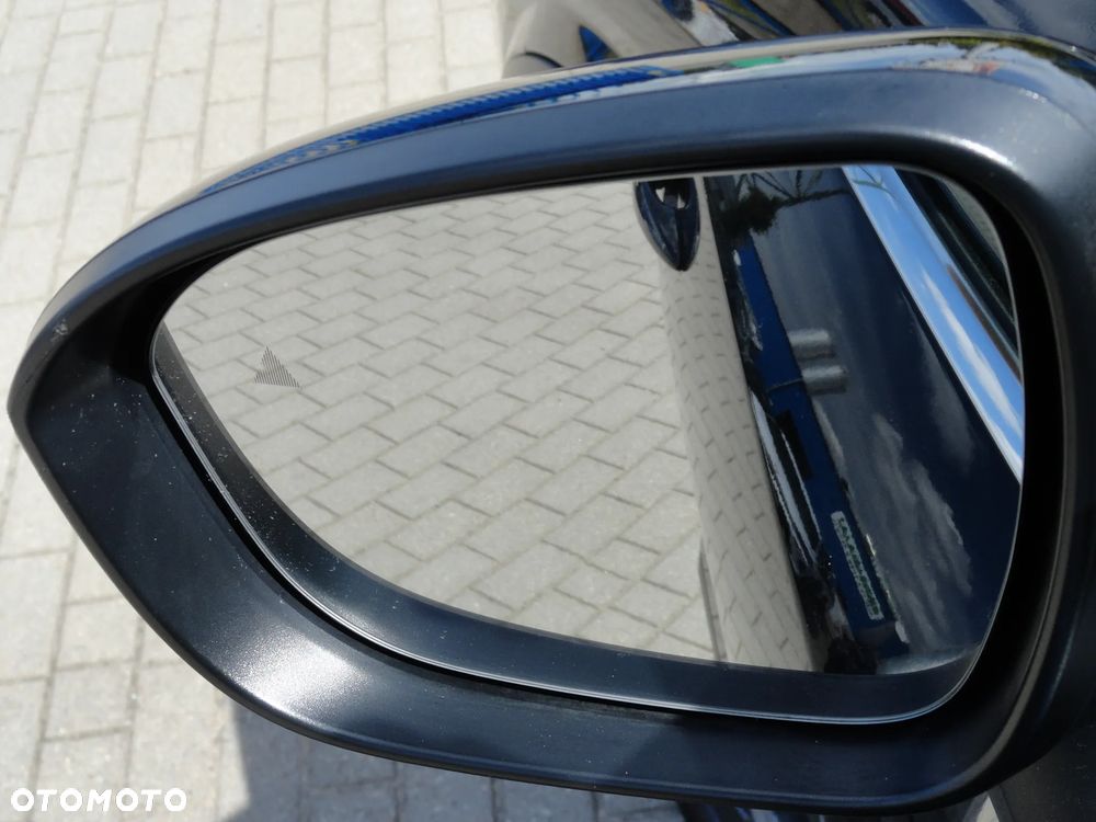Nissan Qashqai 1.3 DIG-T MHEV N-Connecta - 25