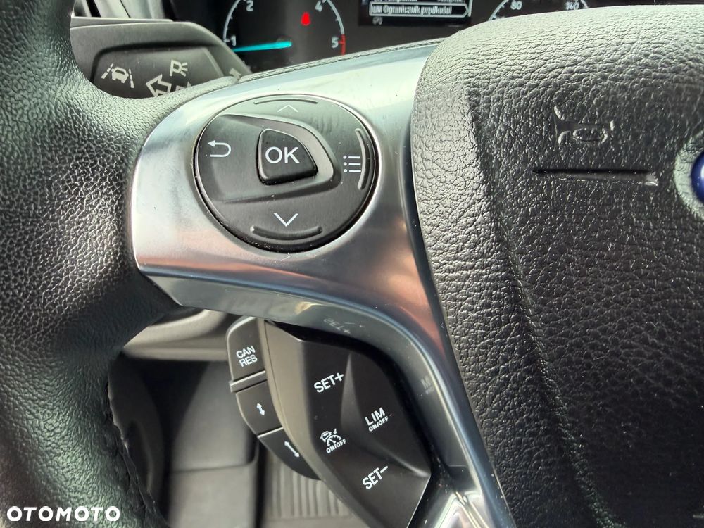 Ford Transit Connect - 12