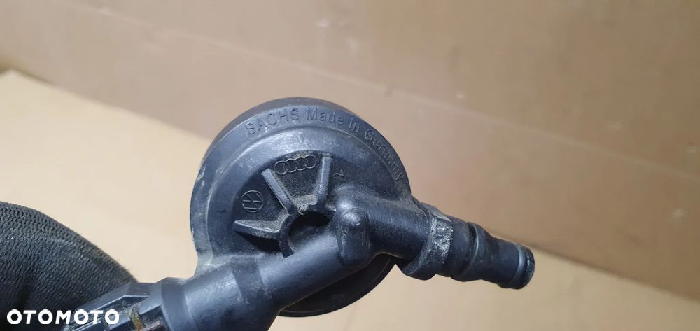 Przewód rurka sprzęgła VW Passat B6 - 7