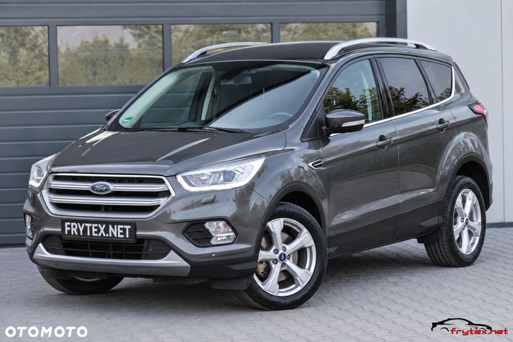 Ford Kuga - 10