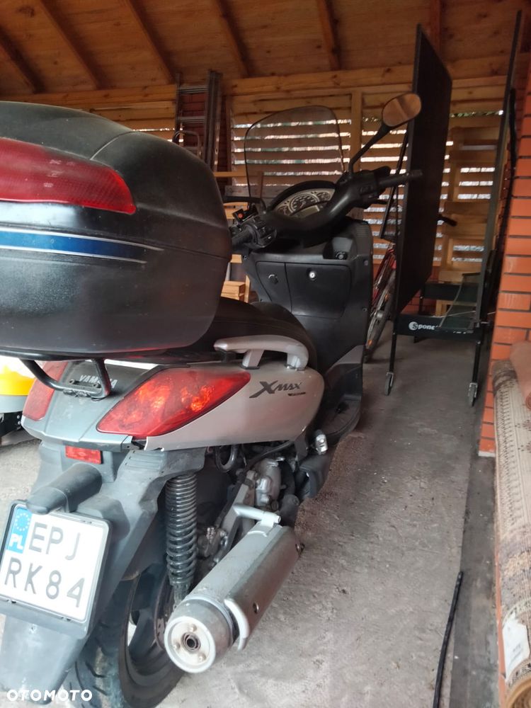 Yamaha X-max - 3