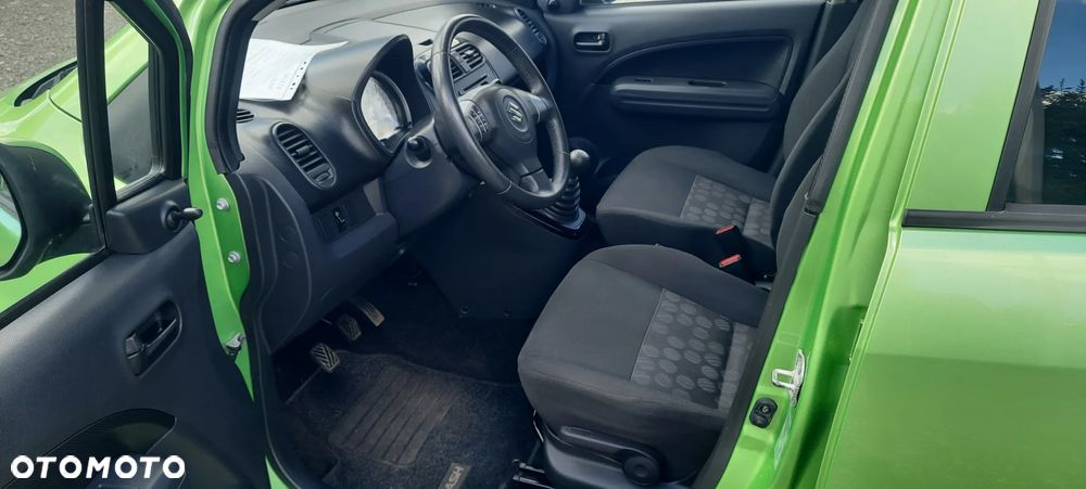 Suzuki Splash - 8