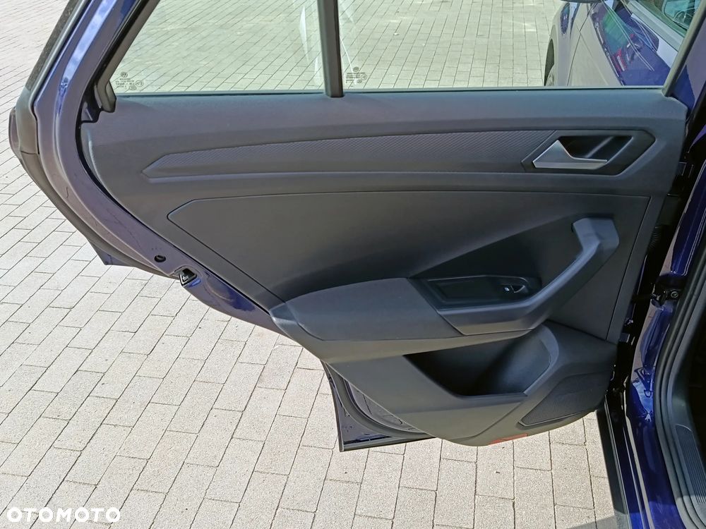 Volkswagen T-Roc 1.0 TSI Advance - 30