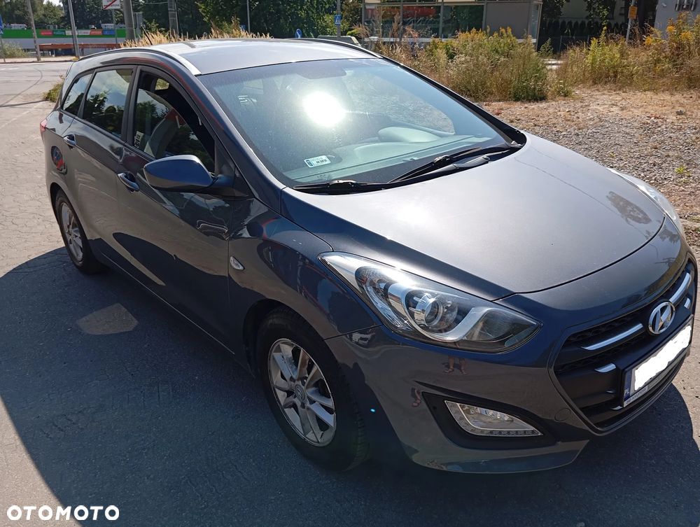 Hyundai i30 1.6 CRDi Classic + - 1
