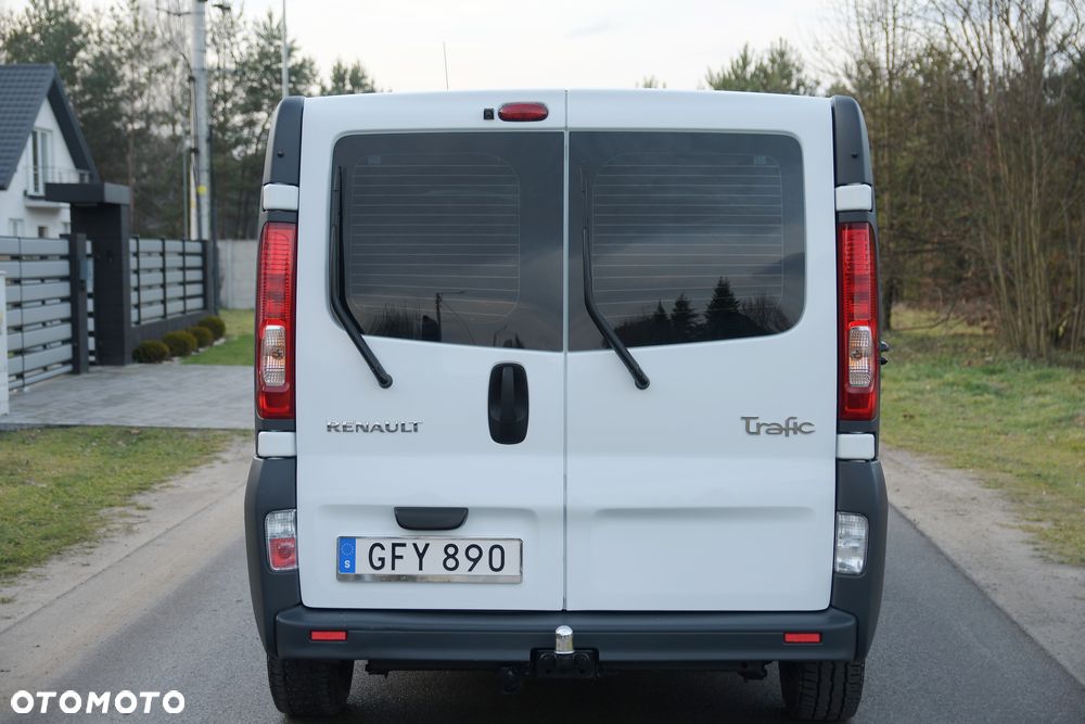 Renault Trafic - 6