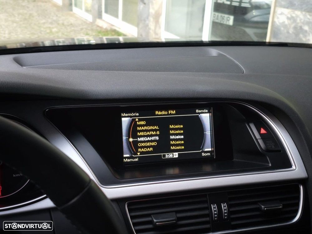 Audi A4 Avant 2.0 TDI ultra DPF Attraction - 22