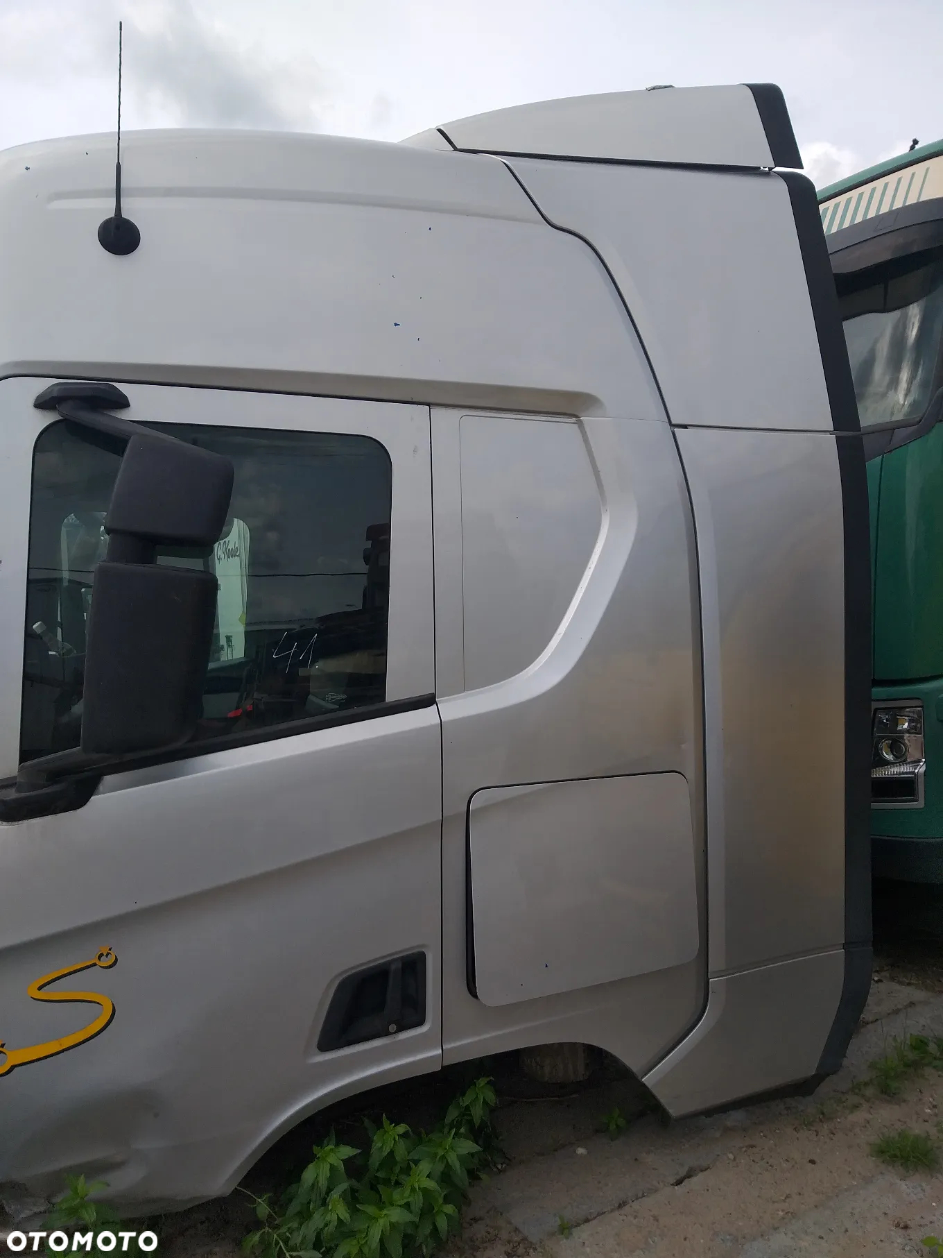 Kabina goła uszkodzona Scania R NGT - 2
