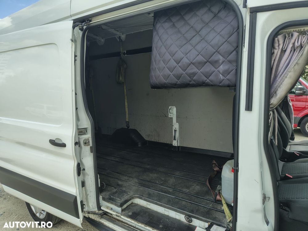 Ford transit - 24