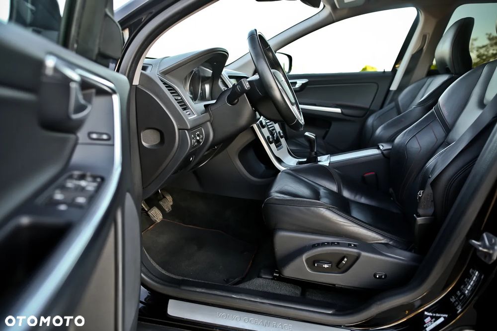 Volvo XC 60 D3 Ocean Race - 19