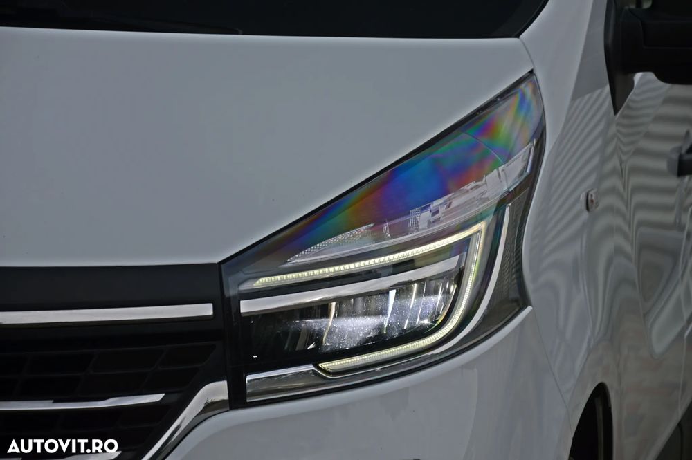 Renault Trafic - 17