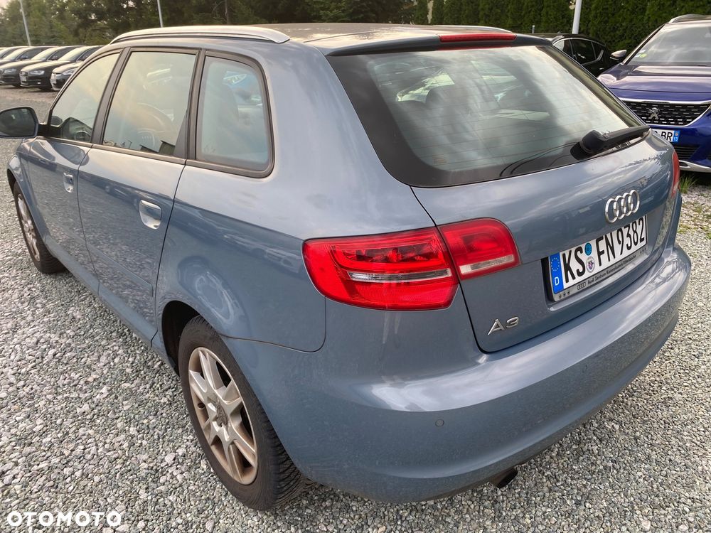 Audi A3 Sportback 1.6 S line Sportpaket (plus) - 13