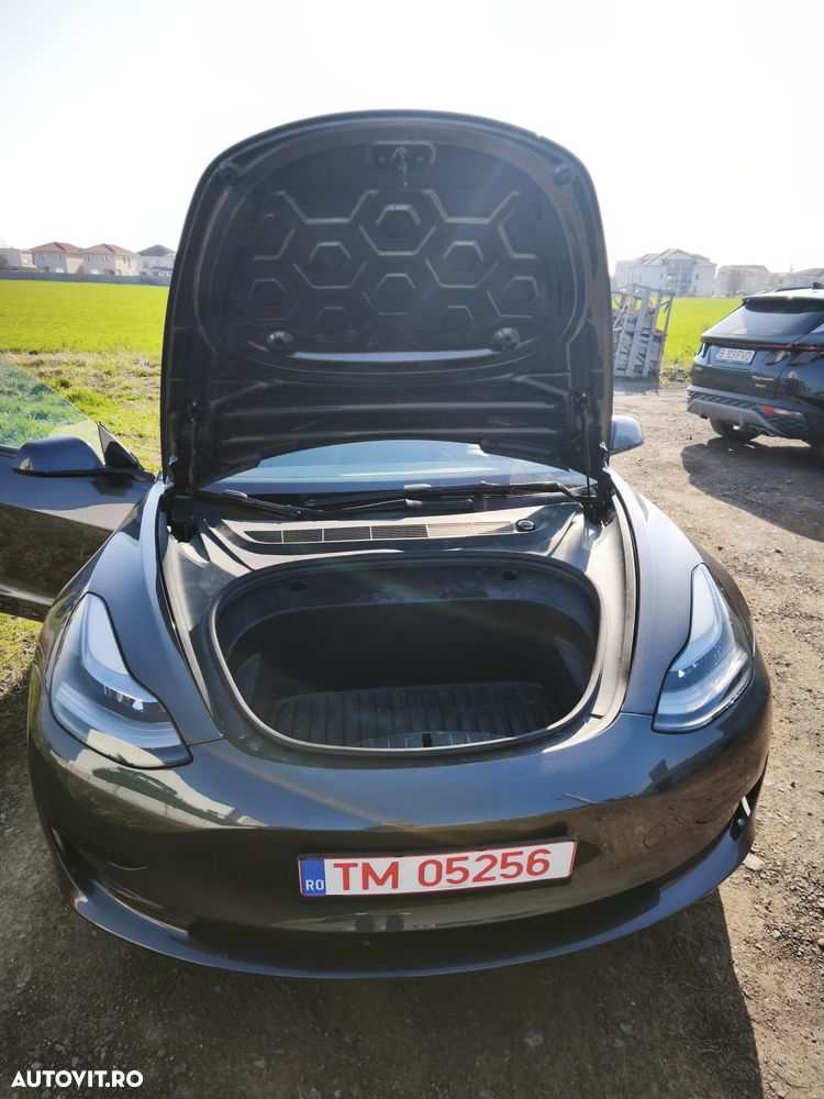 Tesla Model 3 Standard - 3