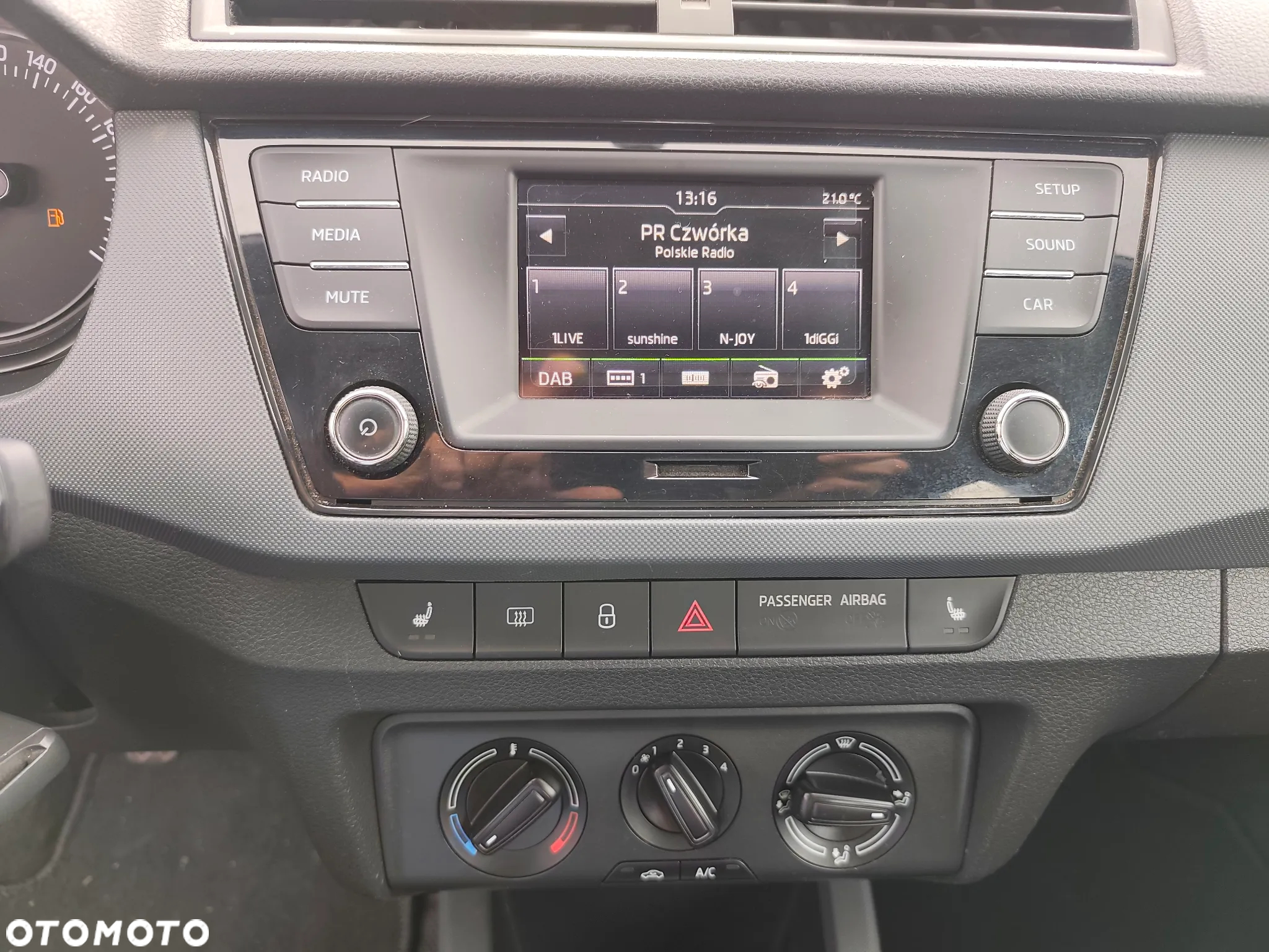 Skoda Fabia 1.0 MPI Active - 12