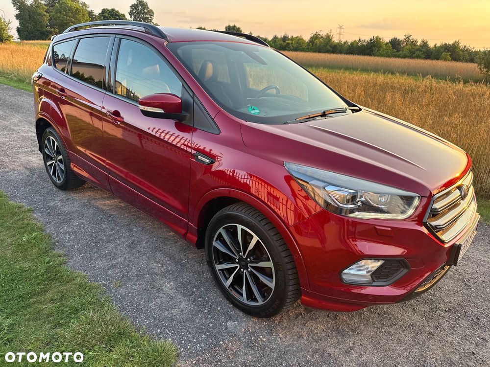 Ford Kuga 1.5 EcoBoost 2x4 ST-Line - 20