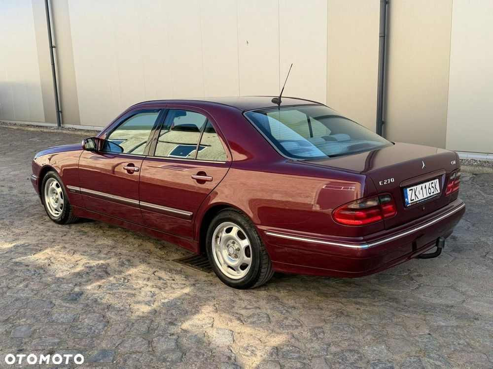 Mercedes-Benz Klasa E - 3