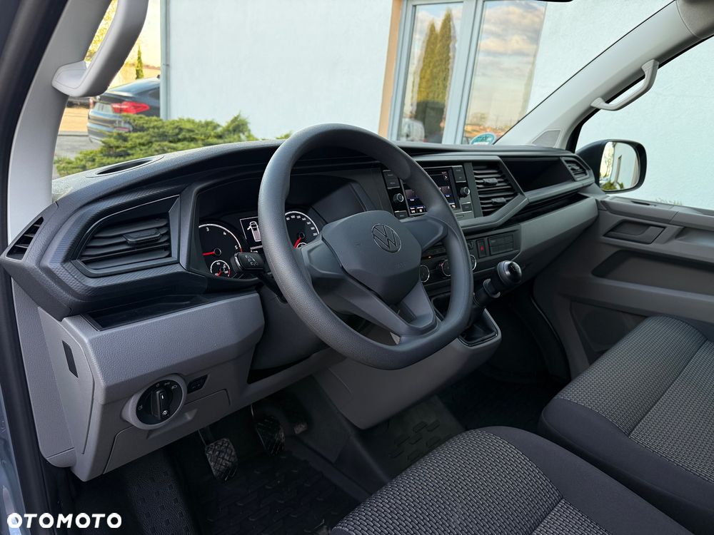 Volkswagen Transporter T6.1 - 25