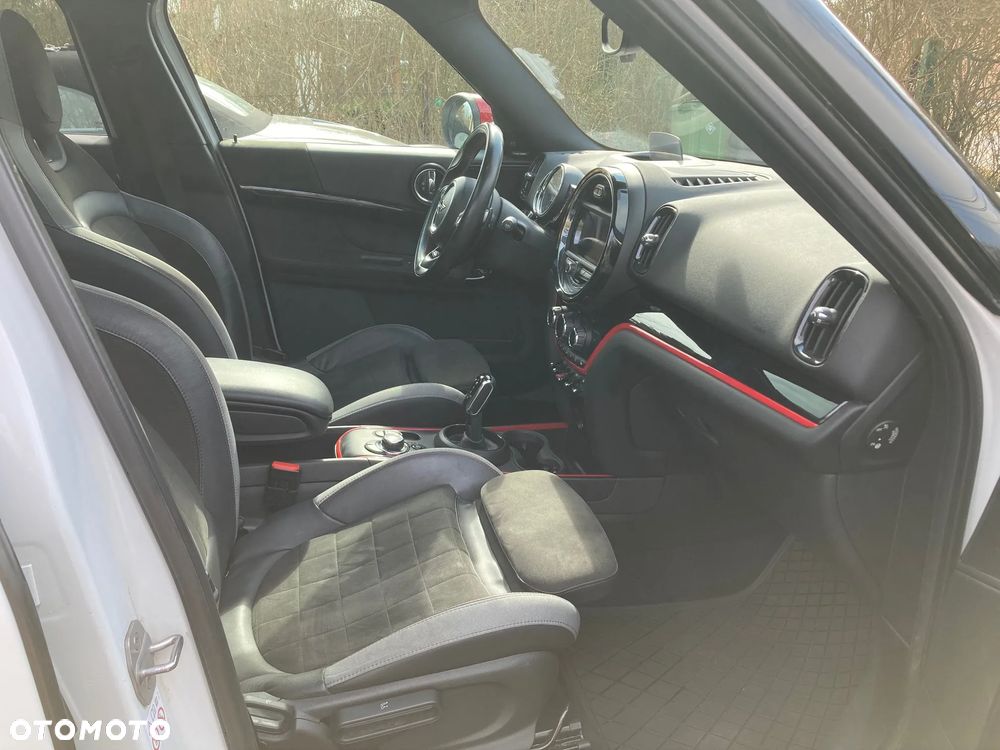 MINI John Cooper Works - 10