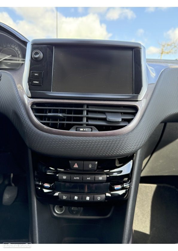 Peugeot 2008 1.2 VTi Active - 5