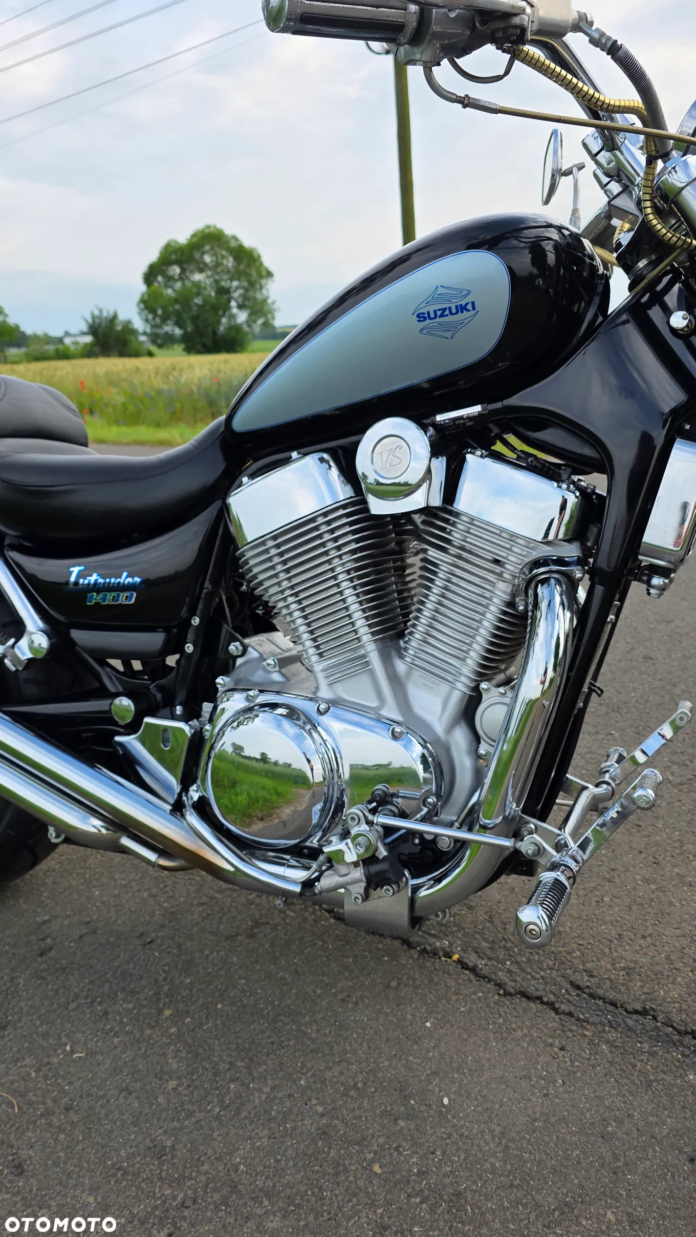 Suzuki Intruder - 25