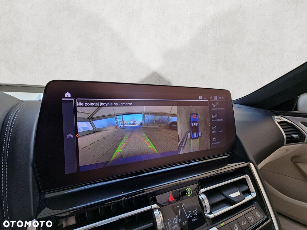 BMW Seria 8 - 19