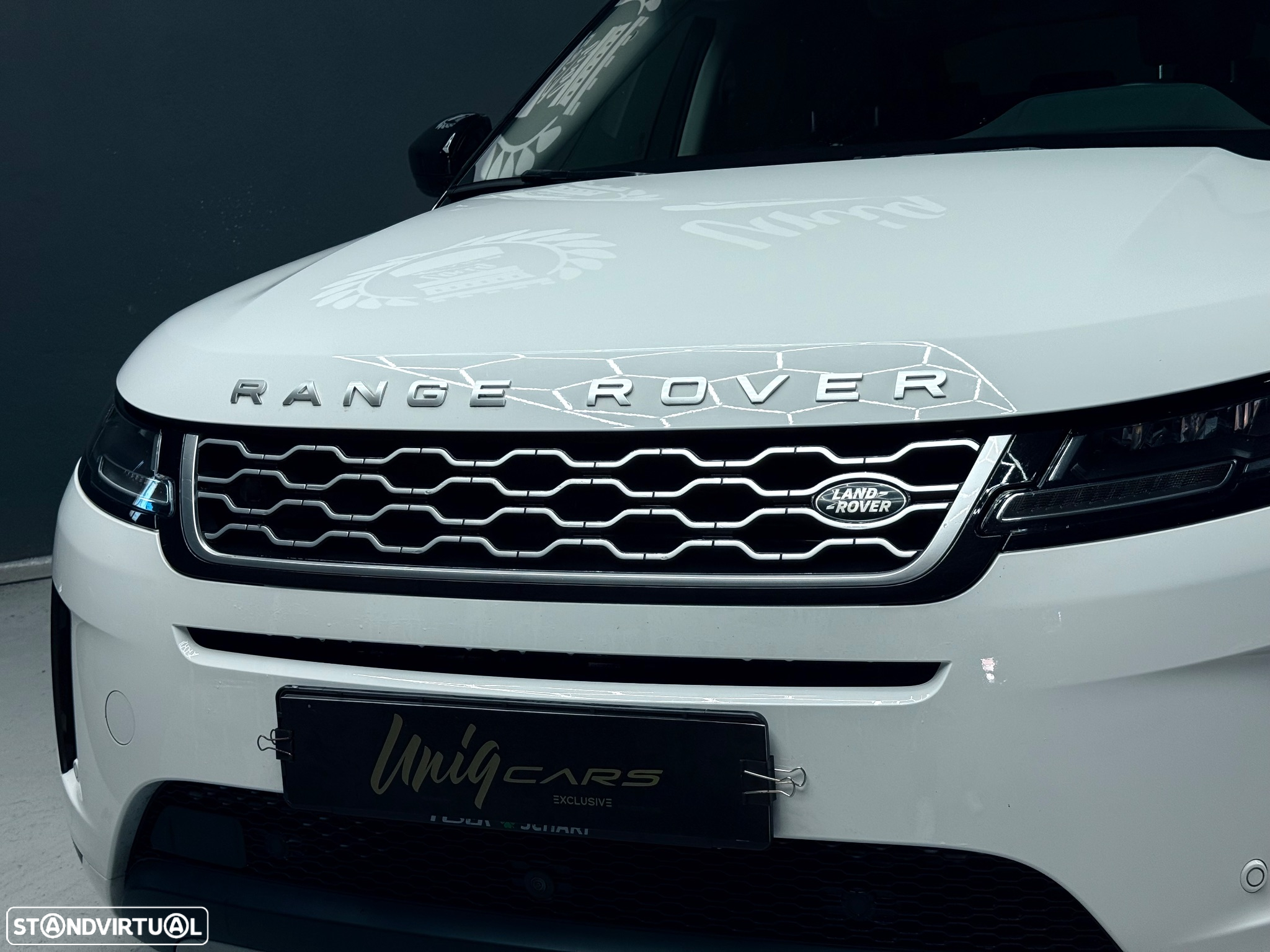 Land Rover Range Rover Evoque 1.5 P300e AWD Autobiography Auto - 4