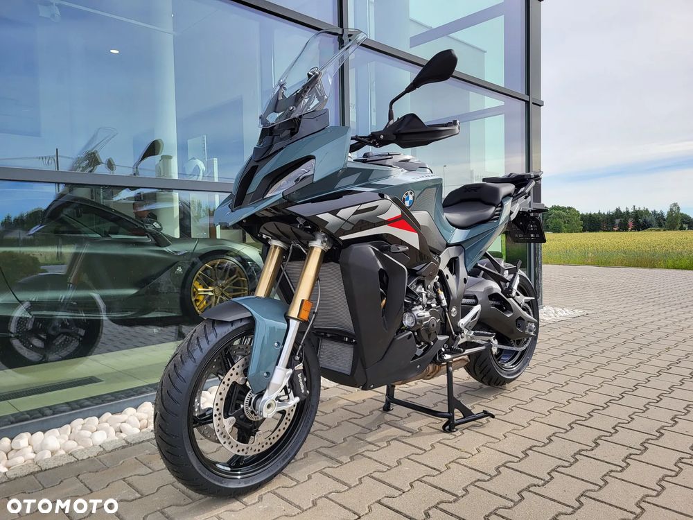 BMW XR - 15
