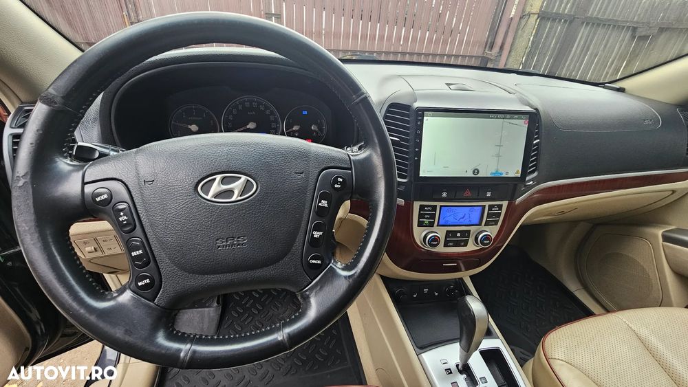 Hyundai Santa Fe 2.2 DSL VGT 5 SEATS 4WD AT FULL - 19