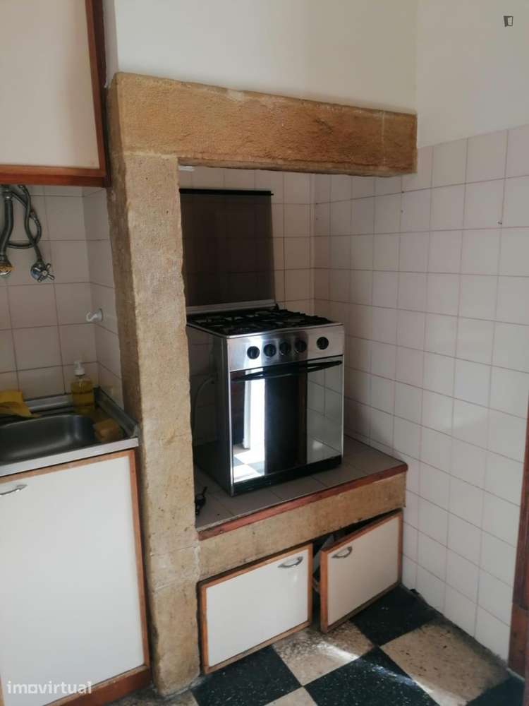 Quarto - localizado em Arroios Lisbon - Grande imagem: 2/14