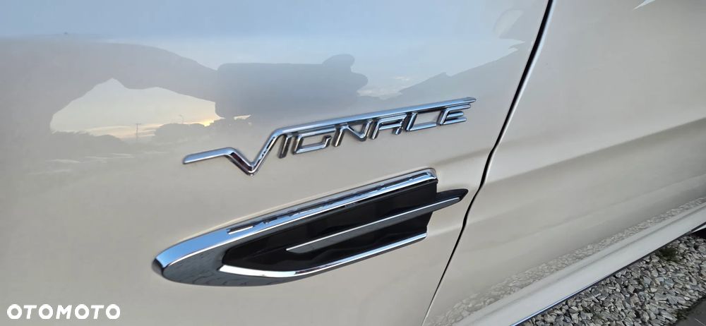 Ford Kuga - 27