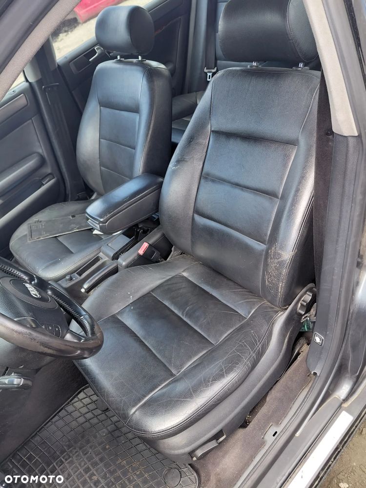 Dawca Części Audi A6 C5 Avant Quattro Lift 3.0 ASN EVV FLV LX7Z - 8